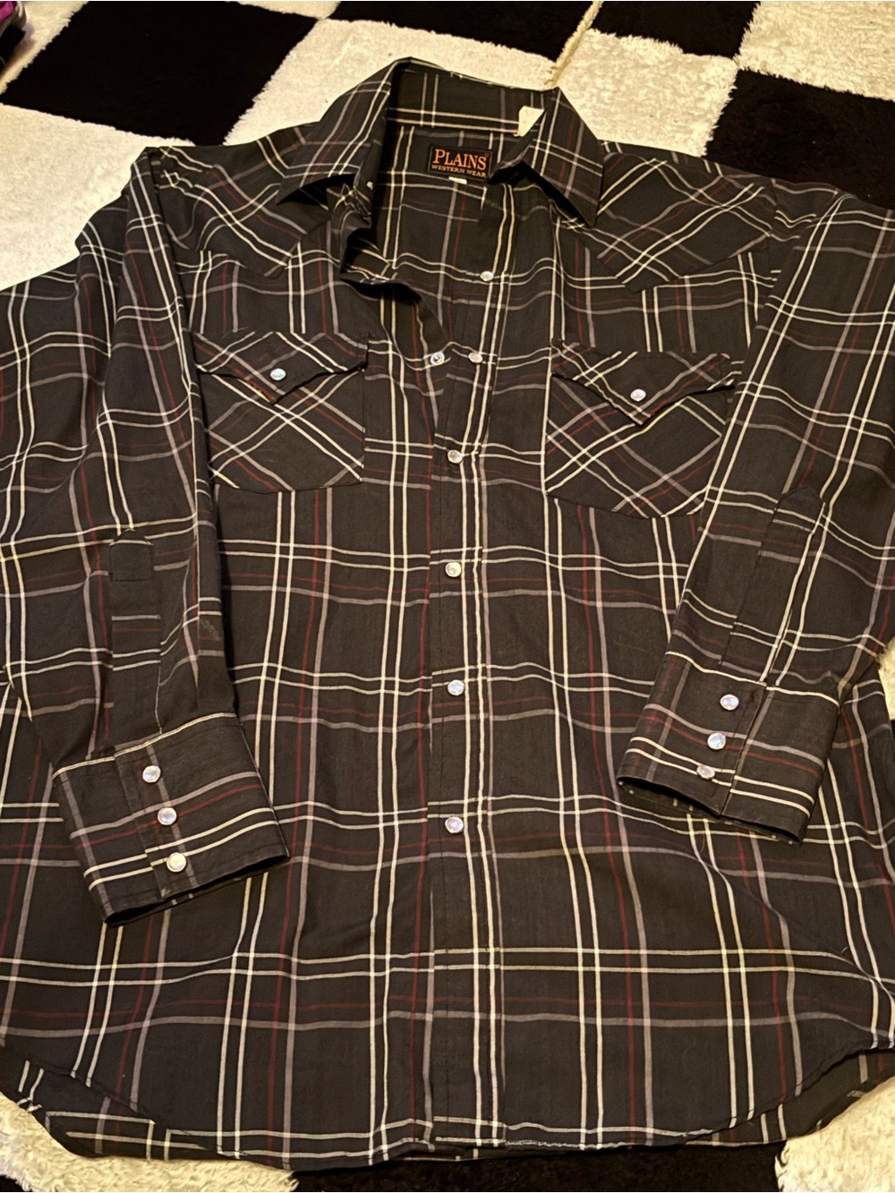 Men’s Black Plaid Button-Up Shirt